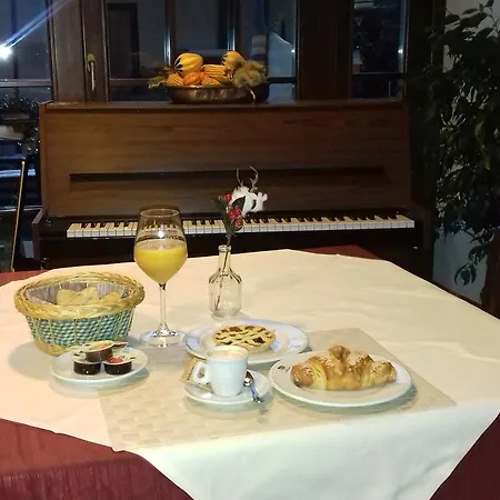 Osteria Alle Risorgive Han/Misafirhane *